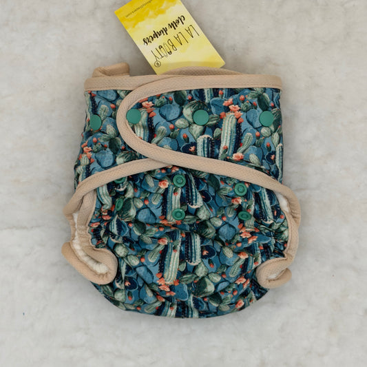 La La Booty Cactus Fitted Diaper with Shortie Insert - Brand New