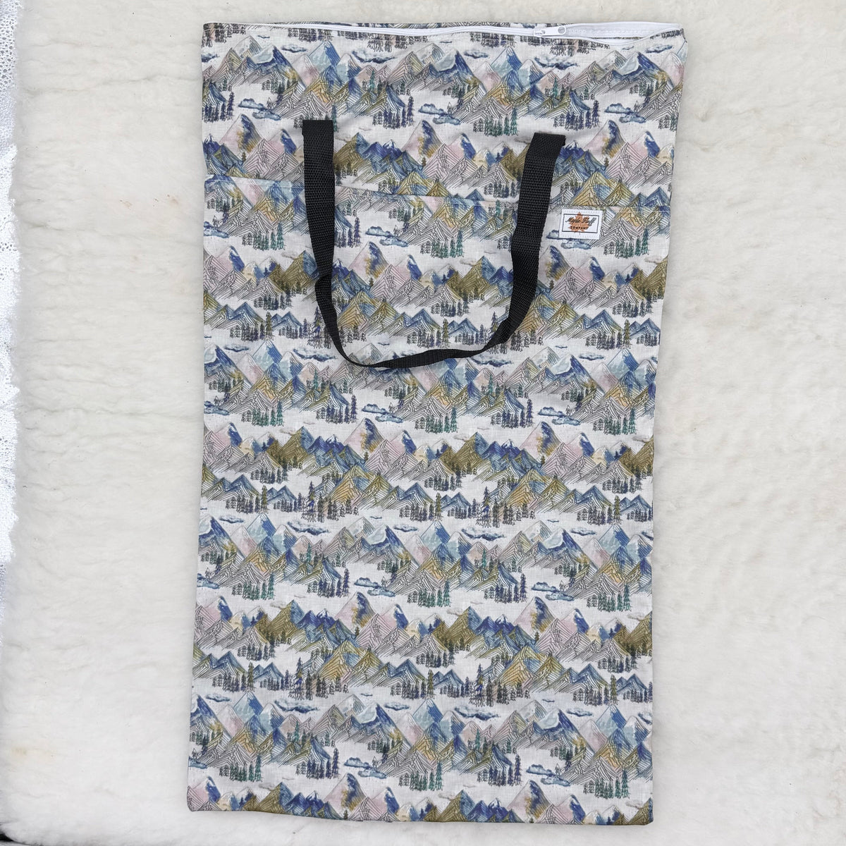 Maple Fluff Company Large Double-Pocket Hanging Wet Bag - Brand New