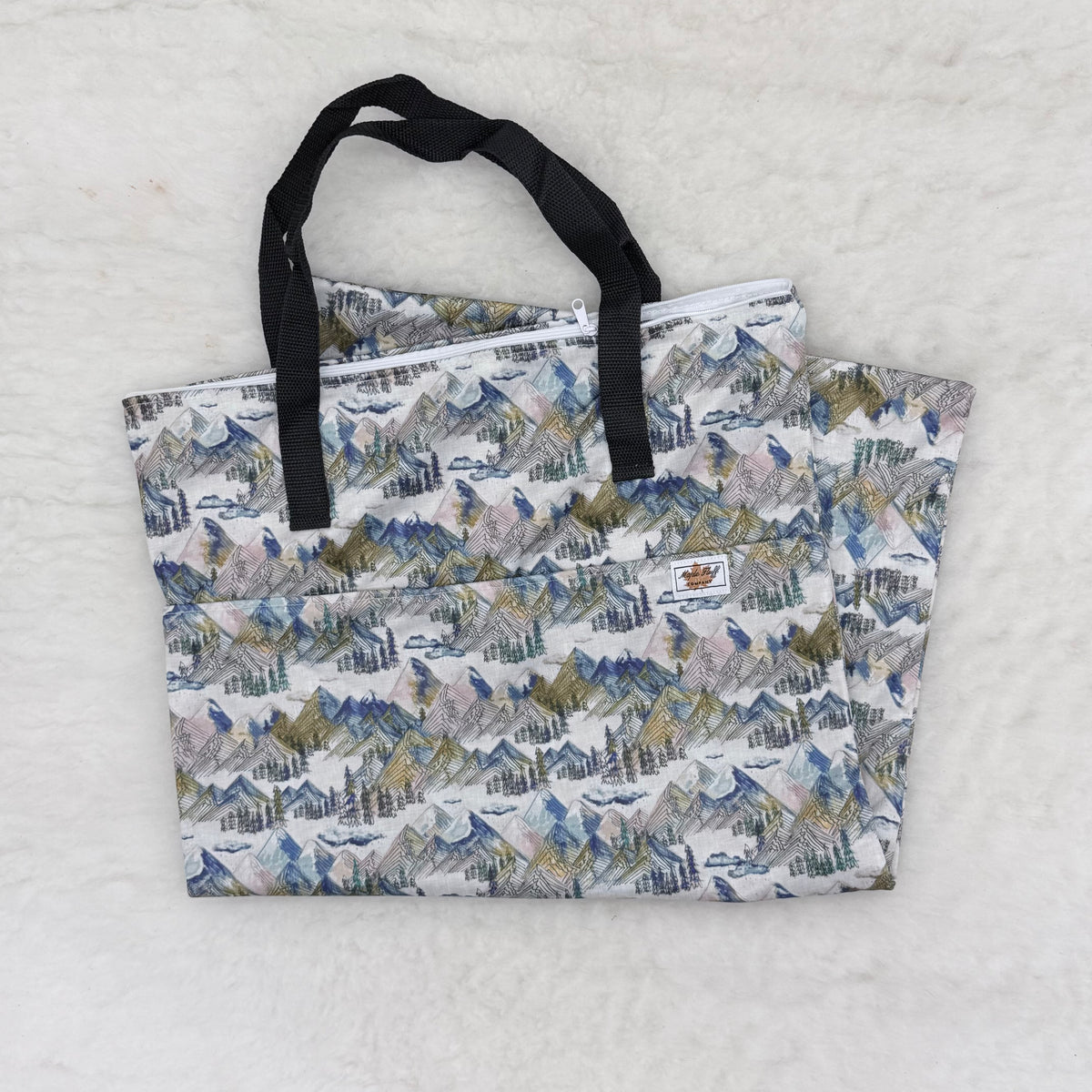 Maple Fluff Company Large Double-Pocket Hanging Wet Bag - Brand New