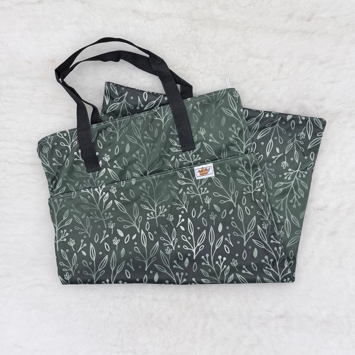 Maple Fluff Company Large Double-Pocket Hanging Wet Bag - Brand New