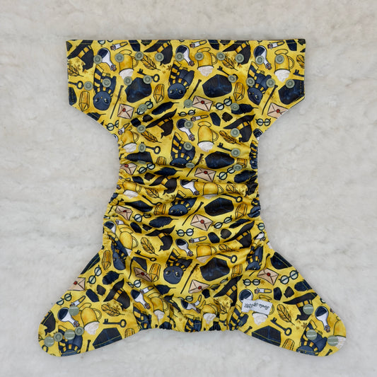 Gordis Tela Wizard World Hufflepuff AWJ Pocket Diaper