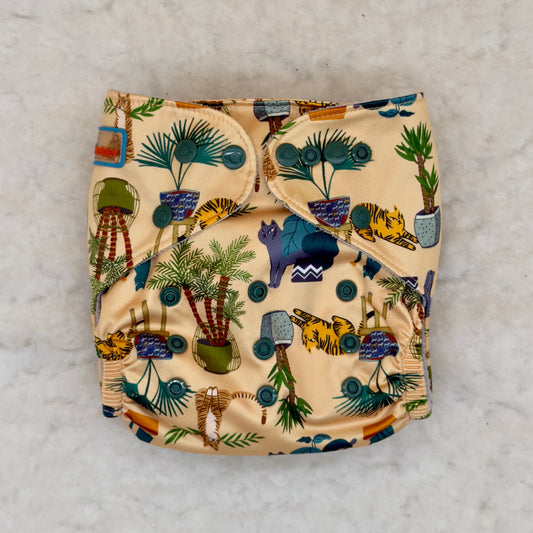 Lil Helper Cats Houseplants The Tank Diaper with Inserts