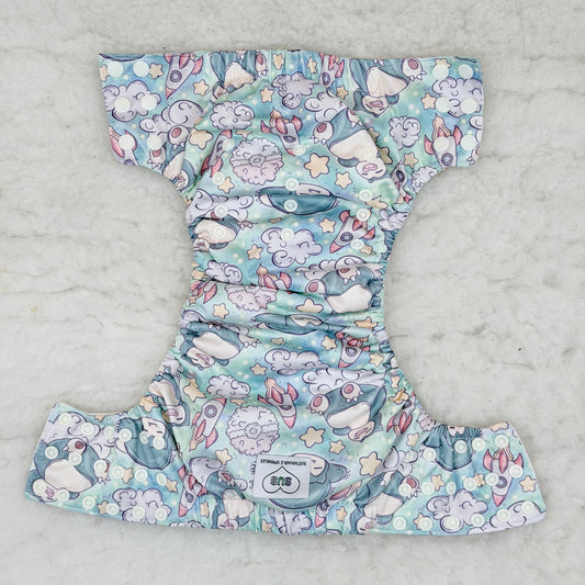 Sustainable Sprinkles Mint Sleepy Giants Rockets and Clouds Side-Snap Cloth Trainer